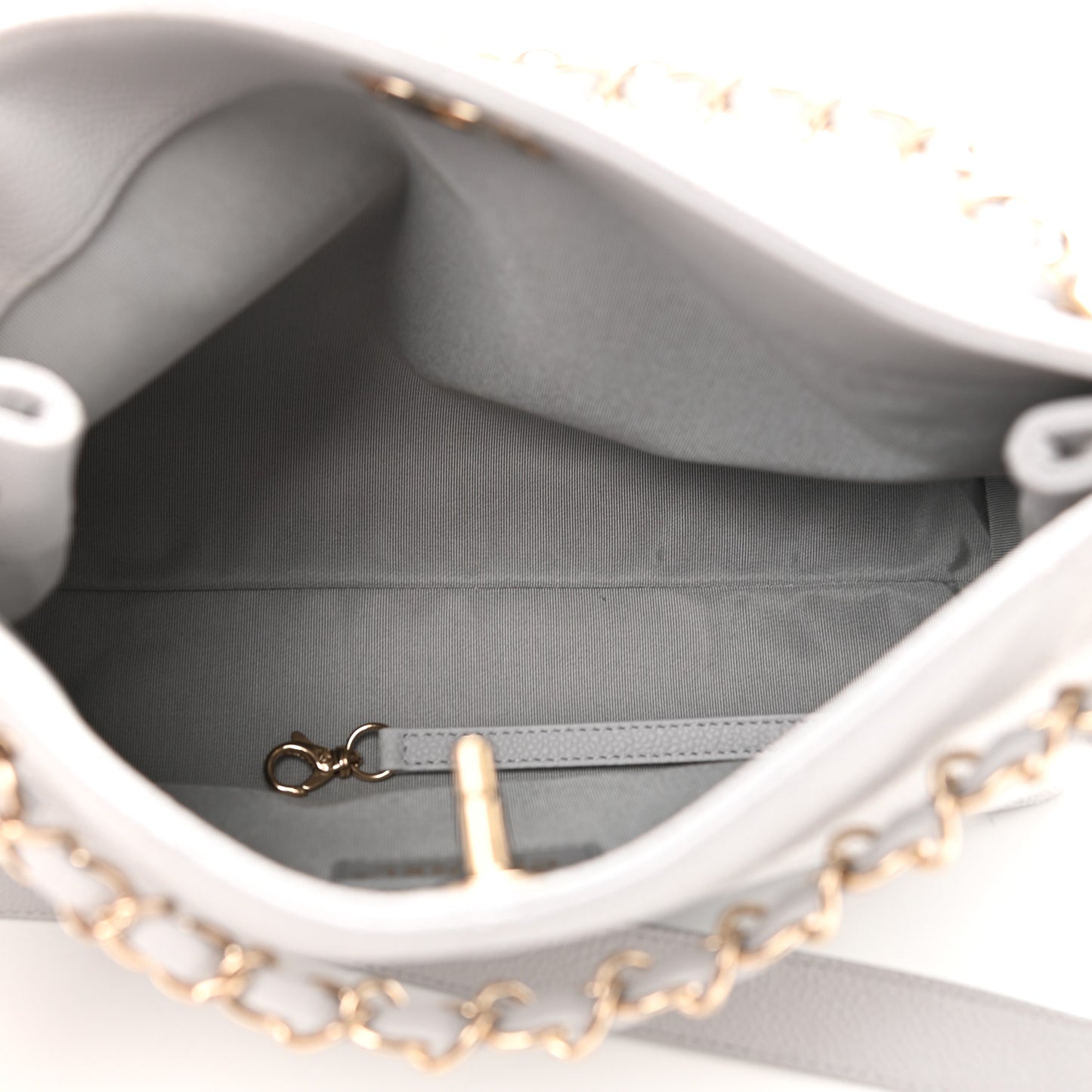 Caviar Quilted City Walk Hobo Light Grey
