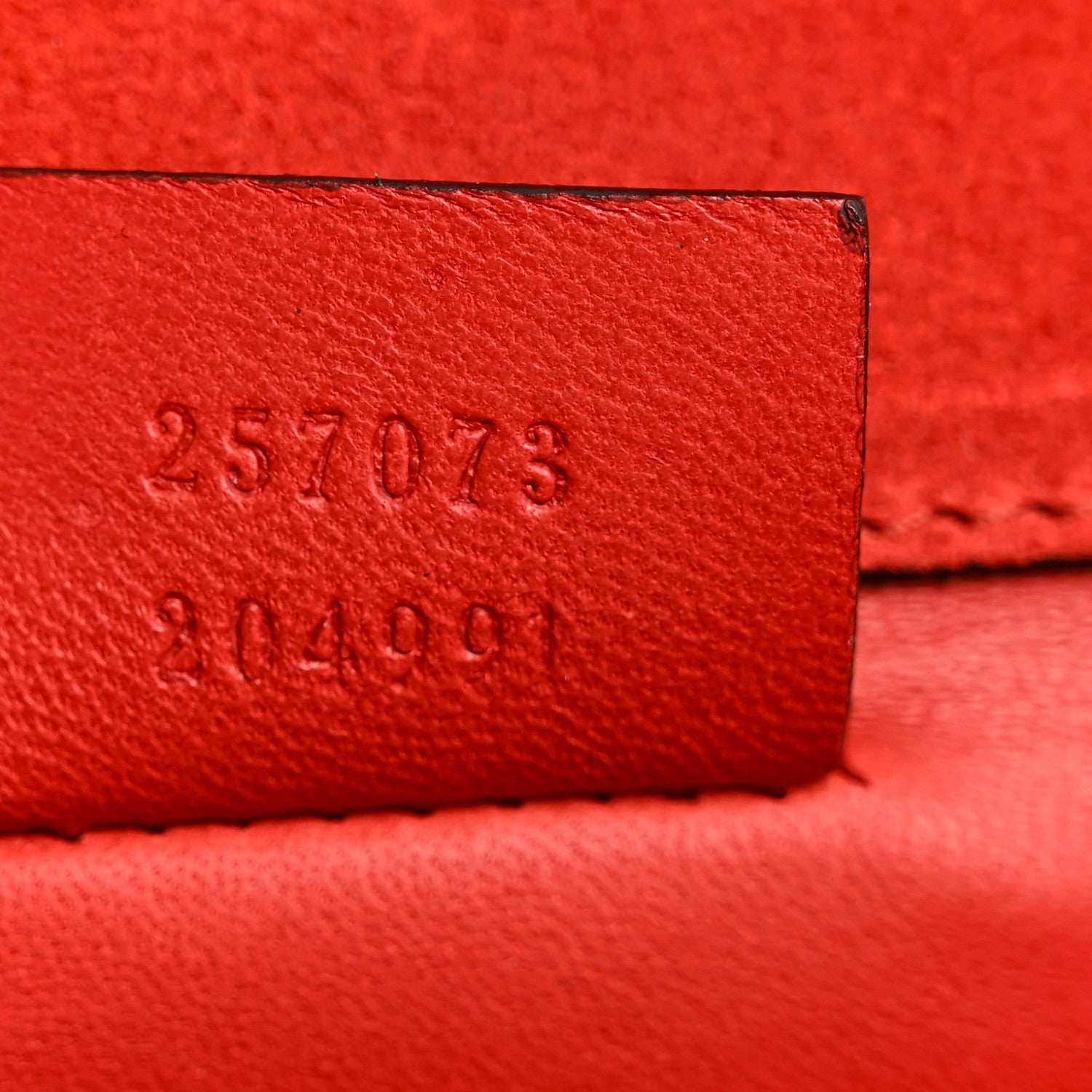 Gucci Patent Microguccissima Small Broadway Clutch Red 8 of 12