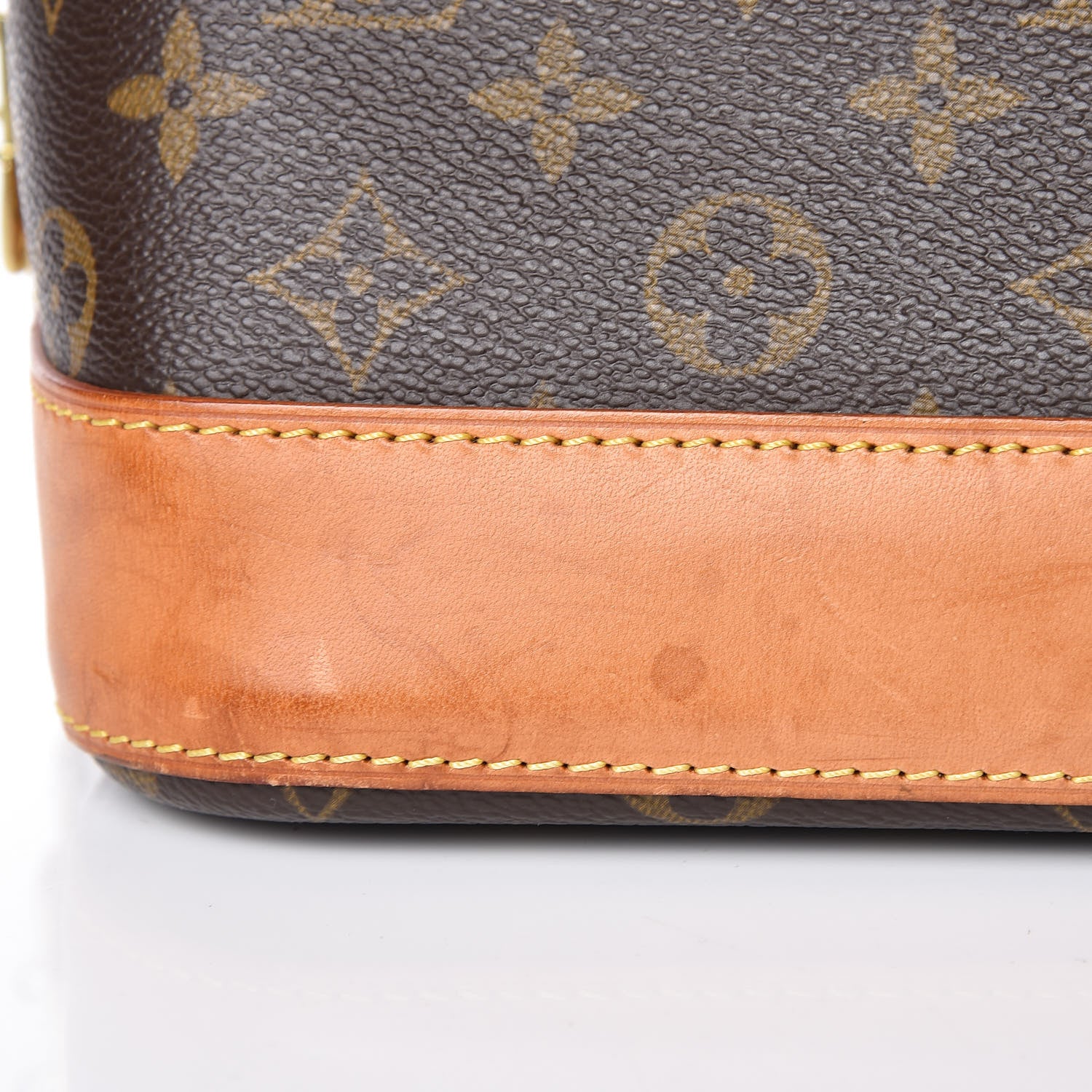 Louis Vuitton Monogram Alma Voyage MM 8 of 19