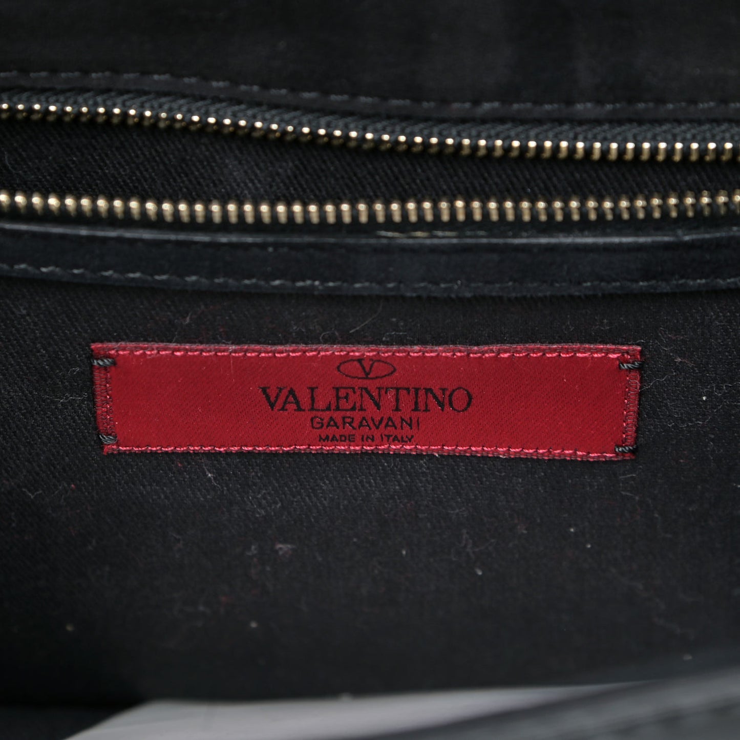 Patent Monochrome Medium Glam Lock Rockstud Flap Black