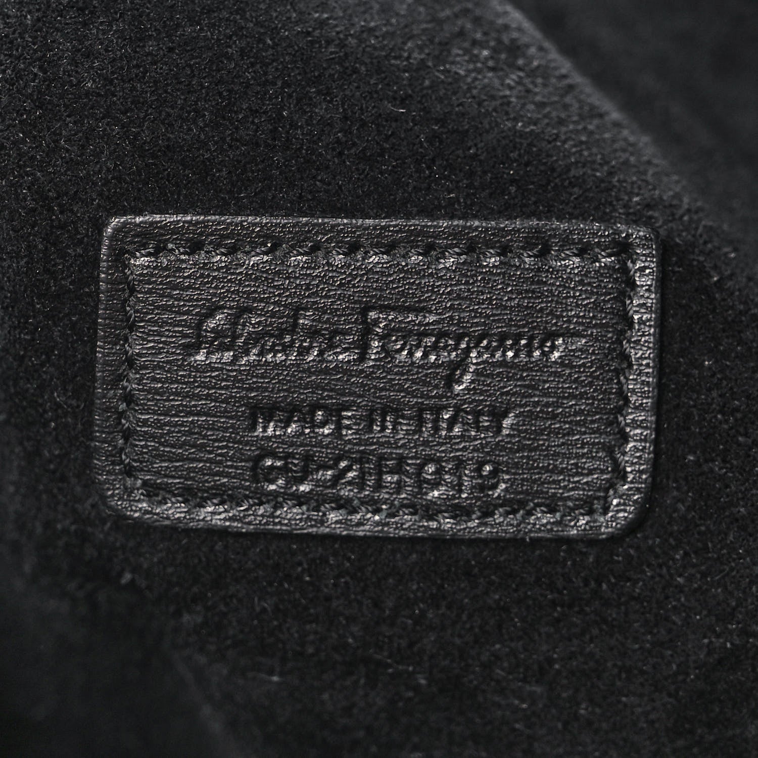 Salvatore Ferragamo Gancini Tote Black 7 of 11
