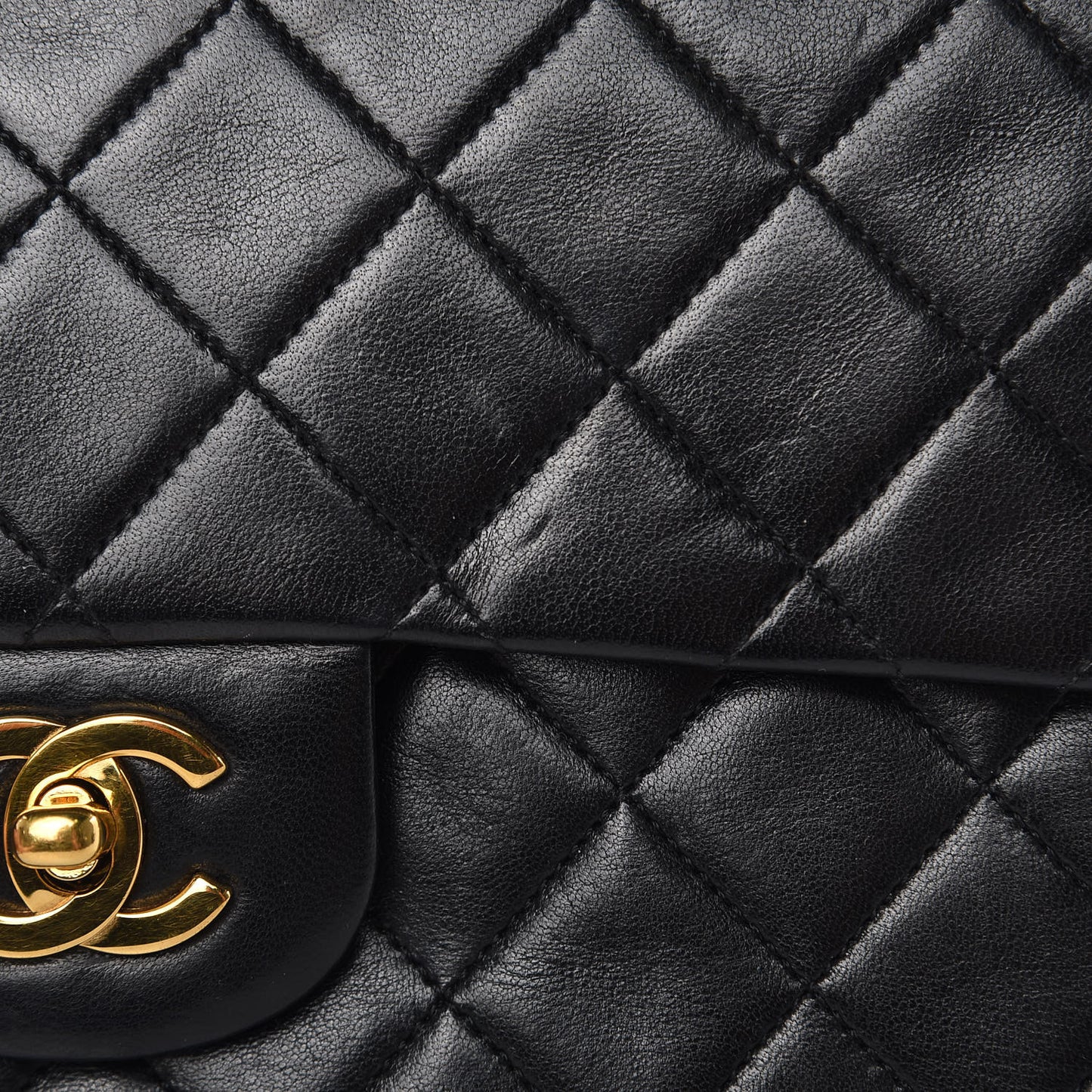 Lambskin Quilted Medium Double Flap Black