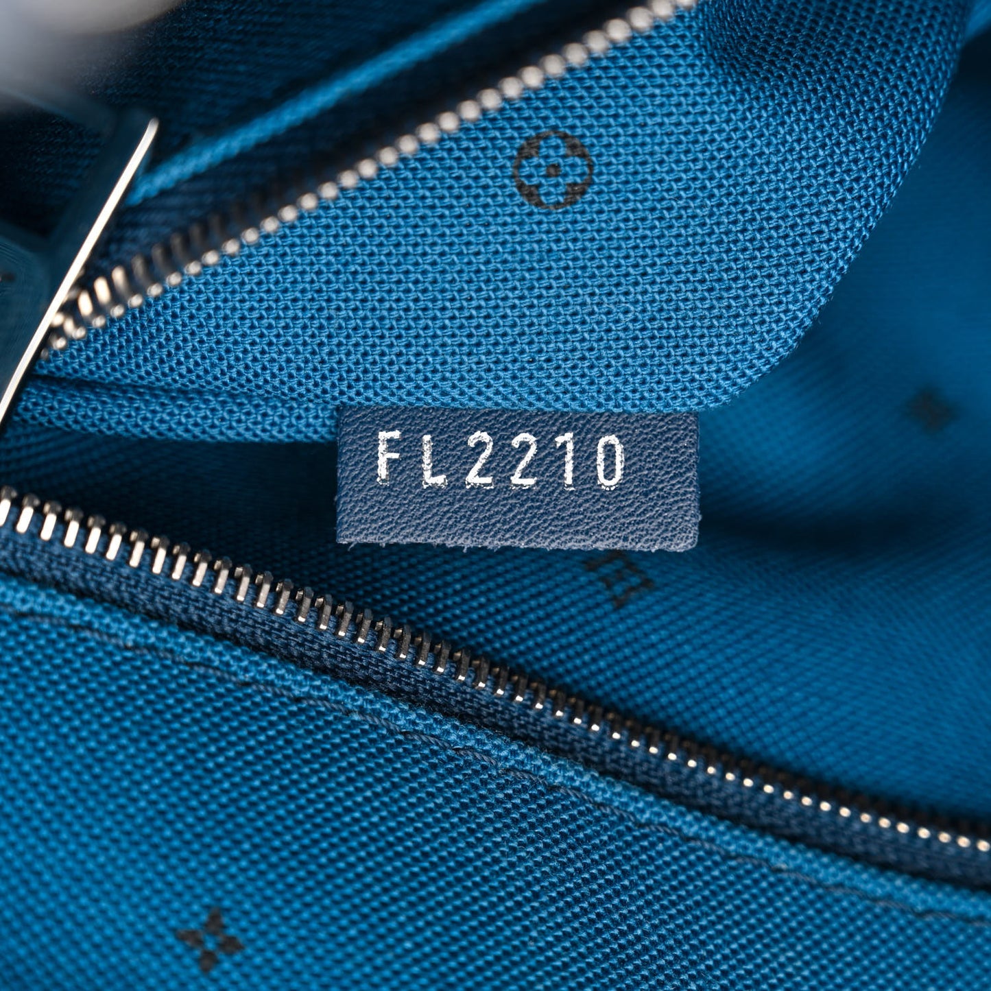 Monogram Escale Onthego GM Blue