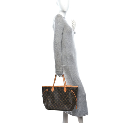 Louis Vuitton Monogram Neverfull MM 3 of 21