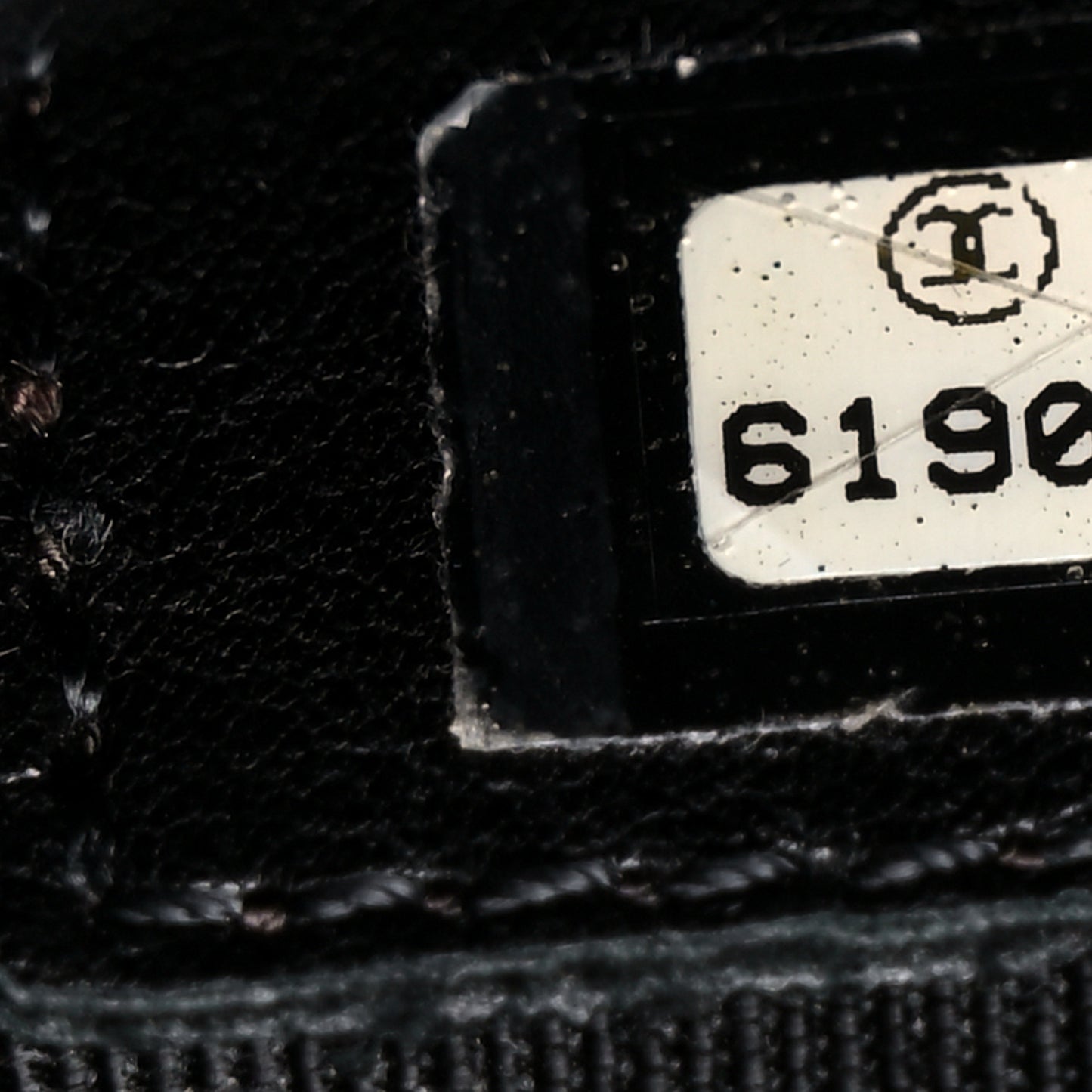 Calfskin Tall Cerf Tote Black