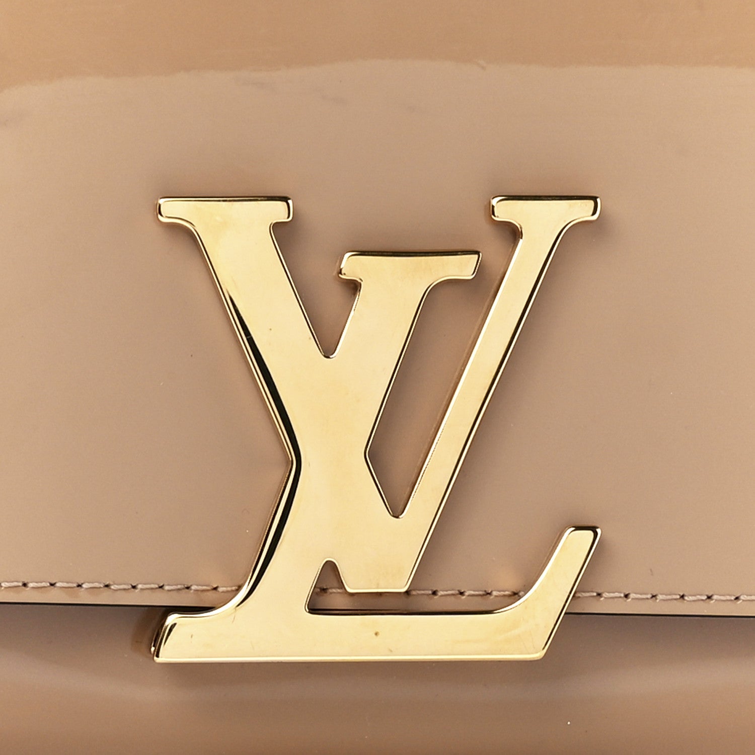 Louis Vuitton Patent Louise Clutch Nude 5 of 8