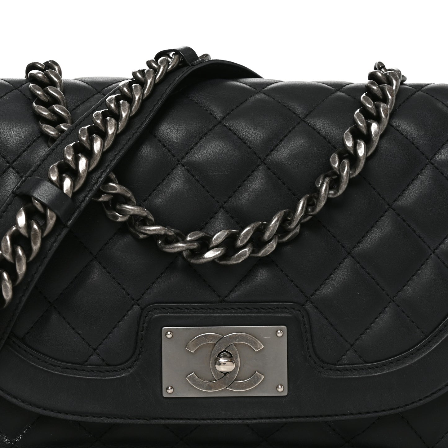 Calfskin Quilted Medium Double Chained Messenger Flap  Black