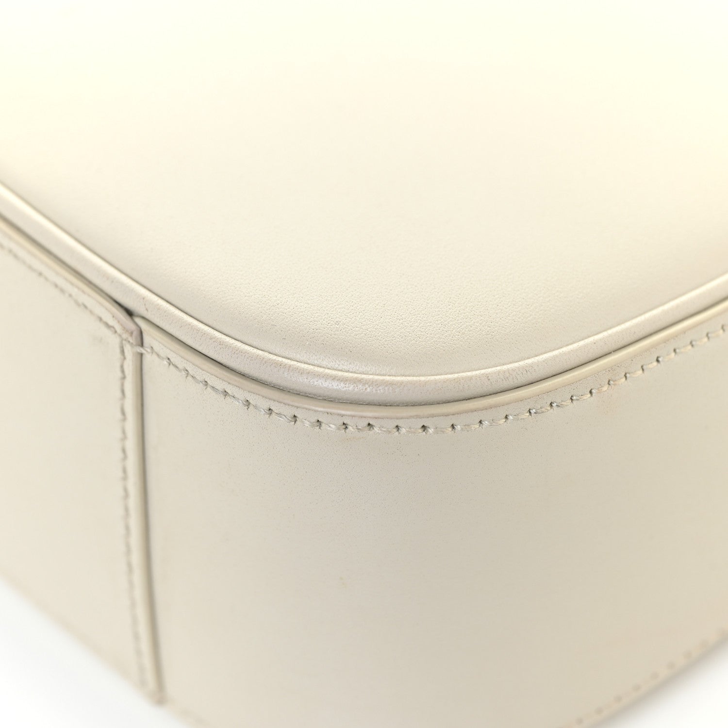 Saint Laurent Smooth Calfskin Le 5 A 7 Hobo Crema Soft 15 of 18