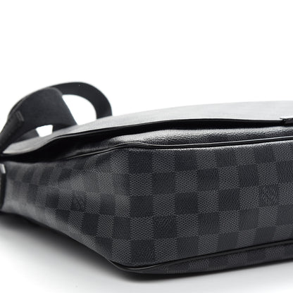 Louis Vuitton Damier Graphite Daniel GM 7 of 9
