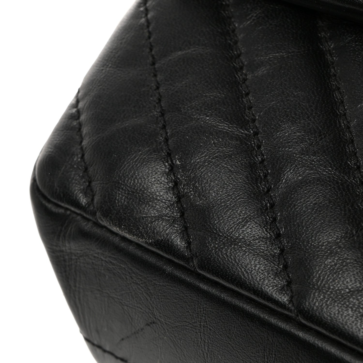 Chanel Aged Calfskin Chevron Quilted 2.55 Reissue 226 So Black 11 of 12