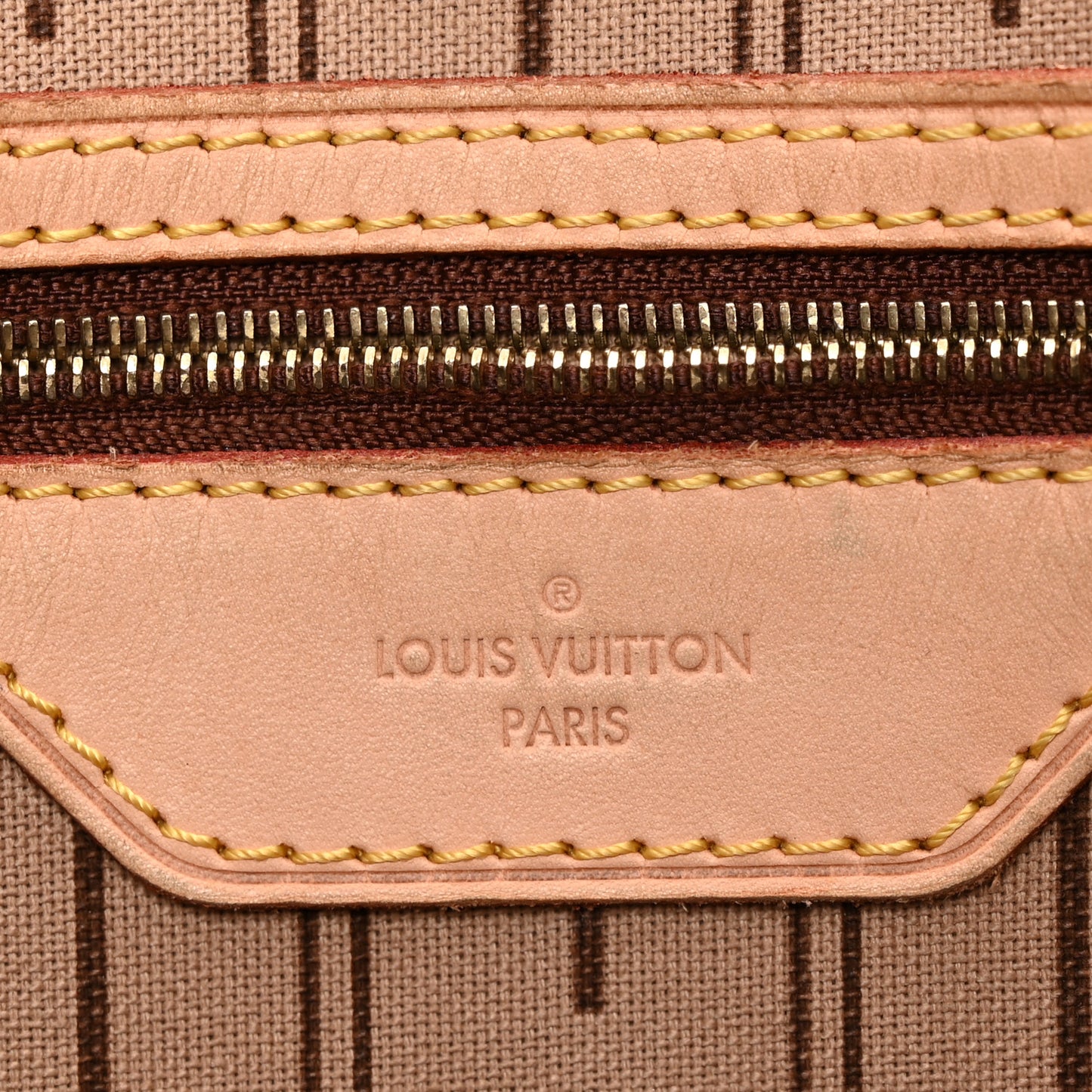 Monogram Delightful GM