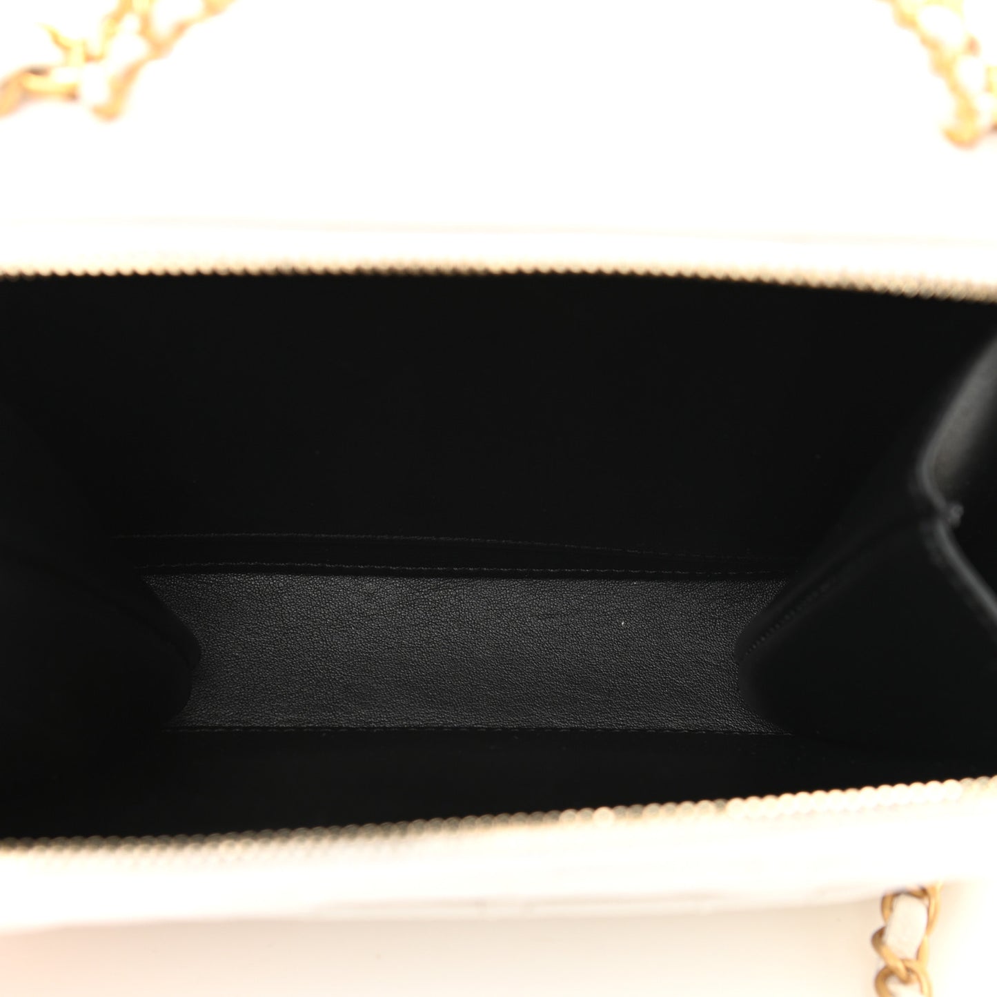 Caviar Quilted Small Pick Me Up Vanity Case White