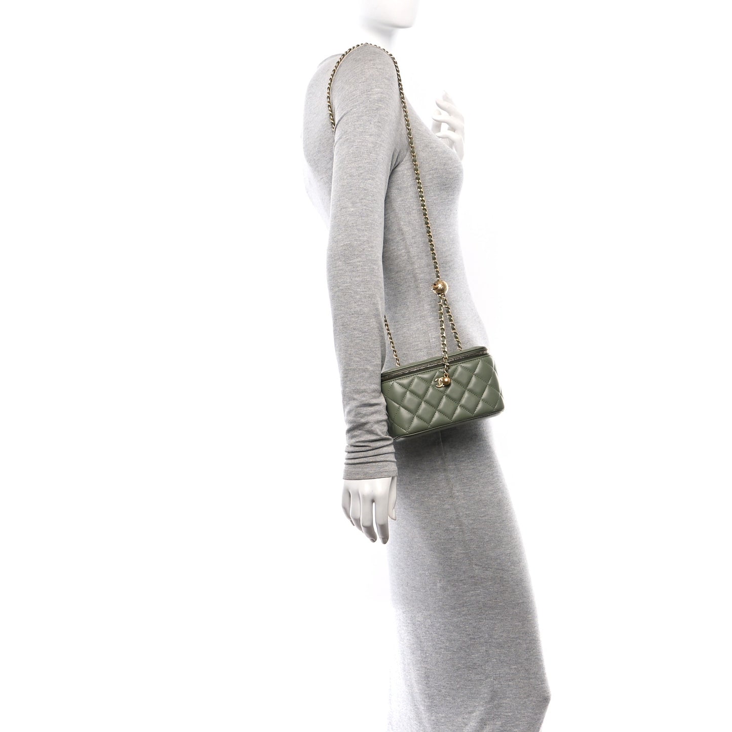 Lambskin Quilted Small Pearl Crush Vanity Case With Chain  Green