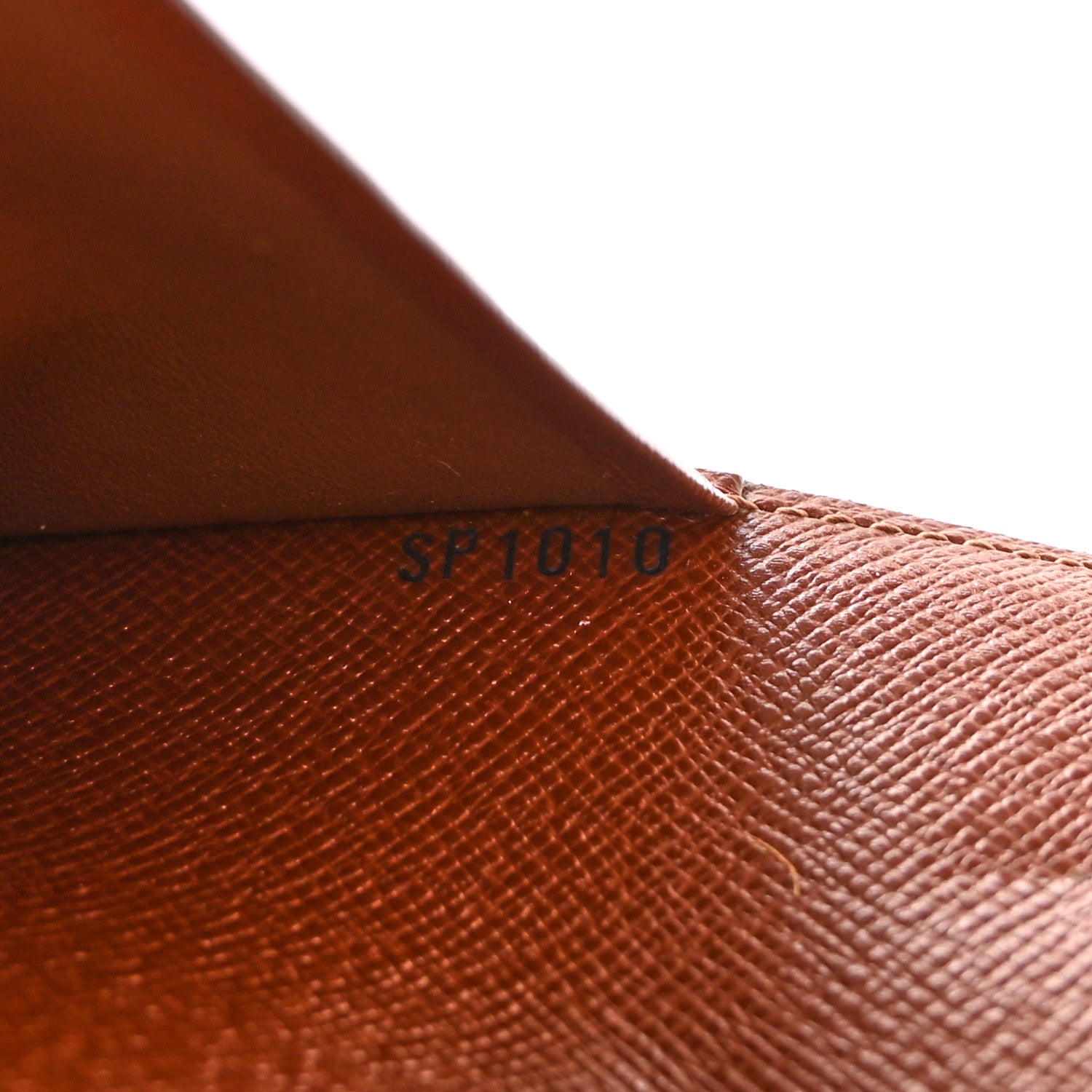 Louis Vuitton Monogram Medium Ring Agenda Cover 7 of 11