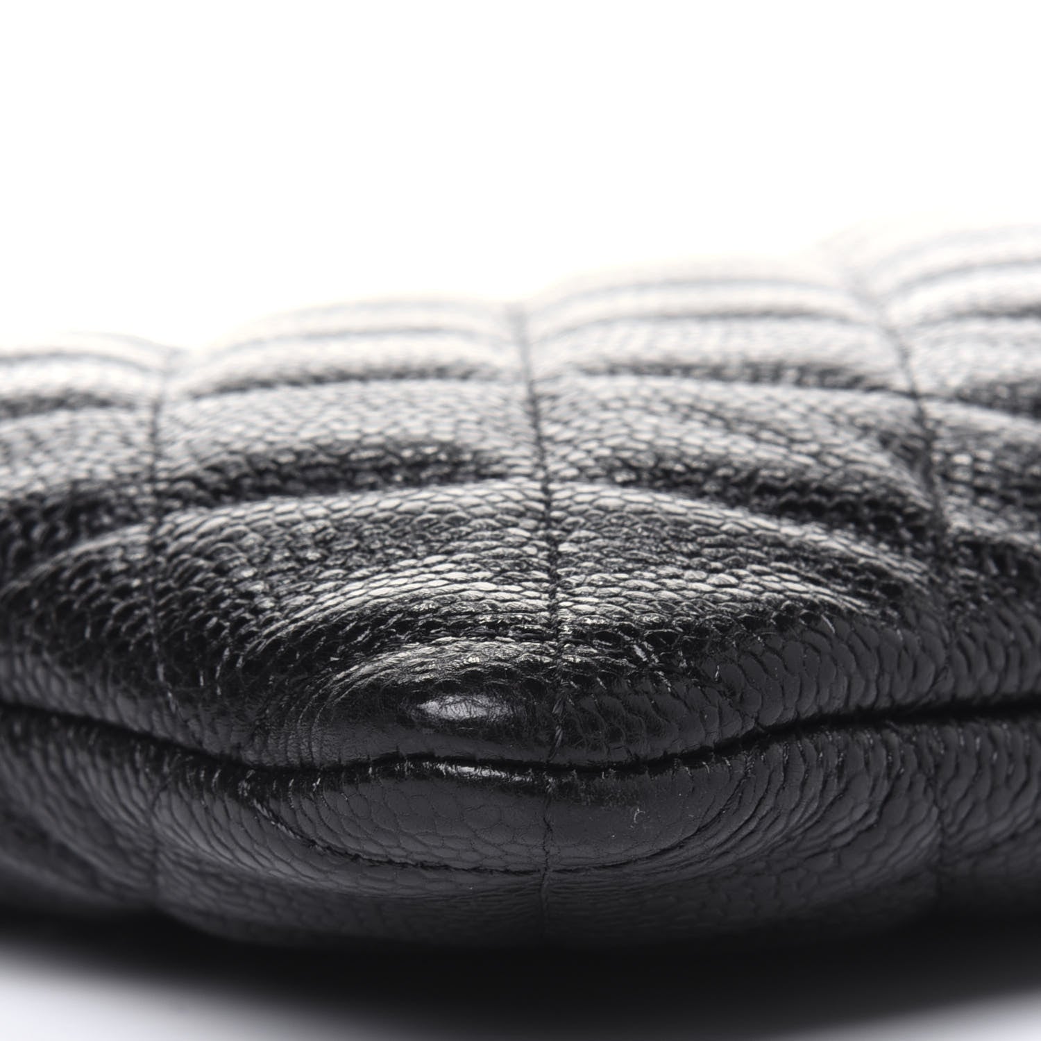 Chanel Caviar Quilted Medium Cosmetic Case So Black 10 of 16
