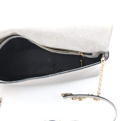 Burberry Signature Grain Medium Mildenhall Crossbody Bag Pale Grey 4 of 9
