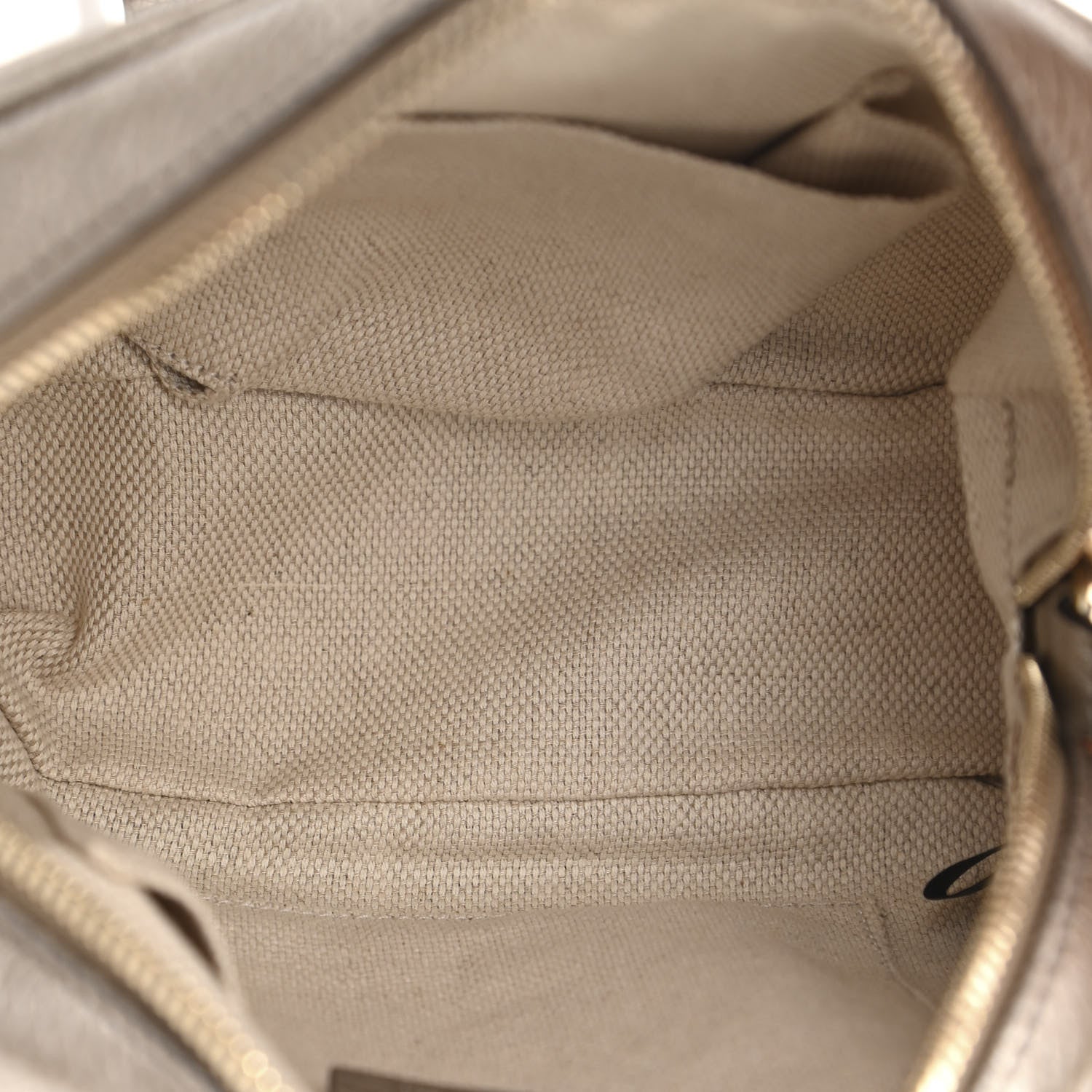 Gucci Metallic Pebbled Calfskin Small Soho Disco Bag Golden Beige 5 of 10