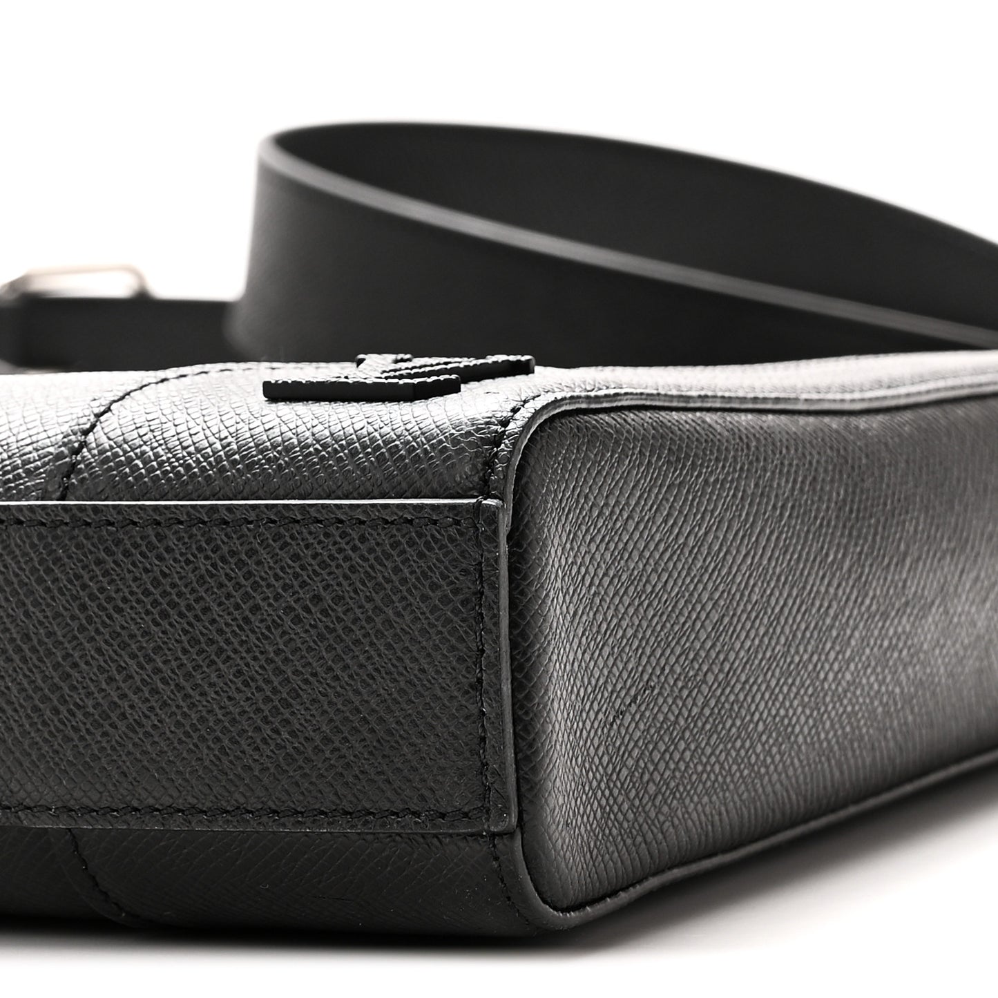 Taiga Slim Briefcase Black