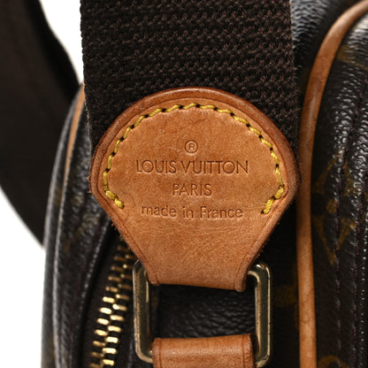Louis Vuitton Monogram Reporter PM 7 of 10