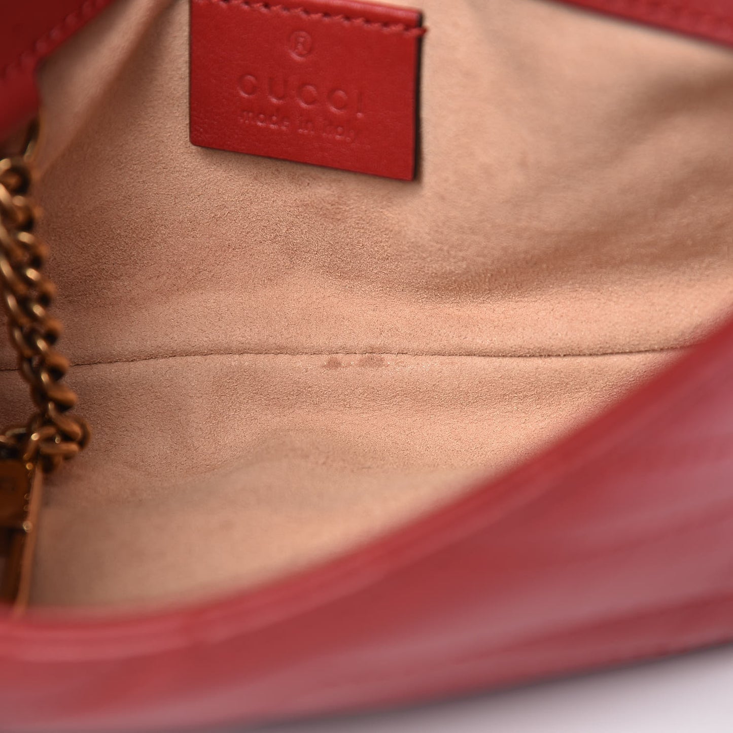Calfskin Matelasse Super Mini GG Marmont Shoulder Bag Hibiscus Red