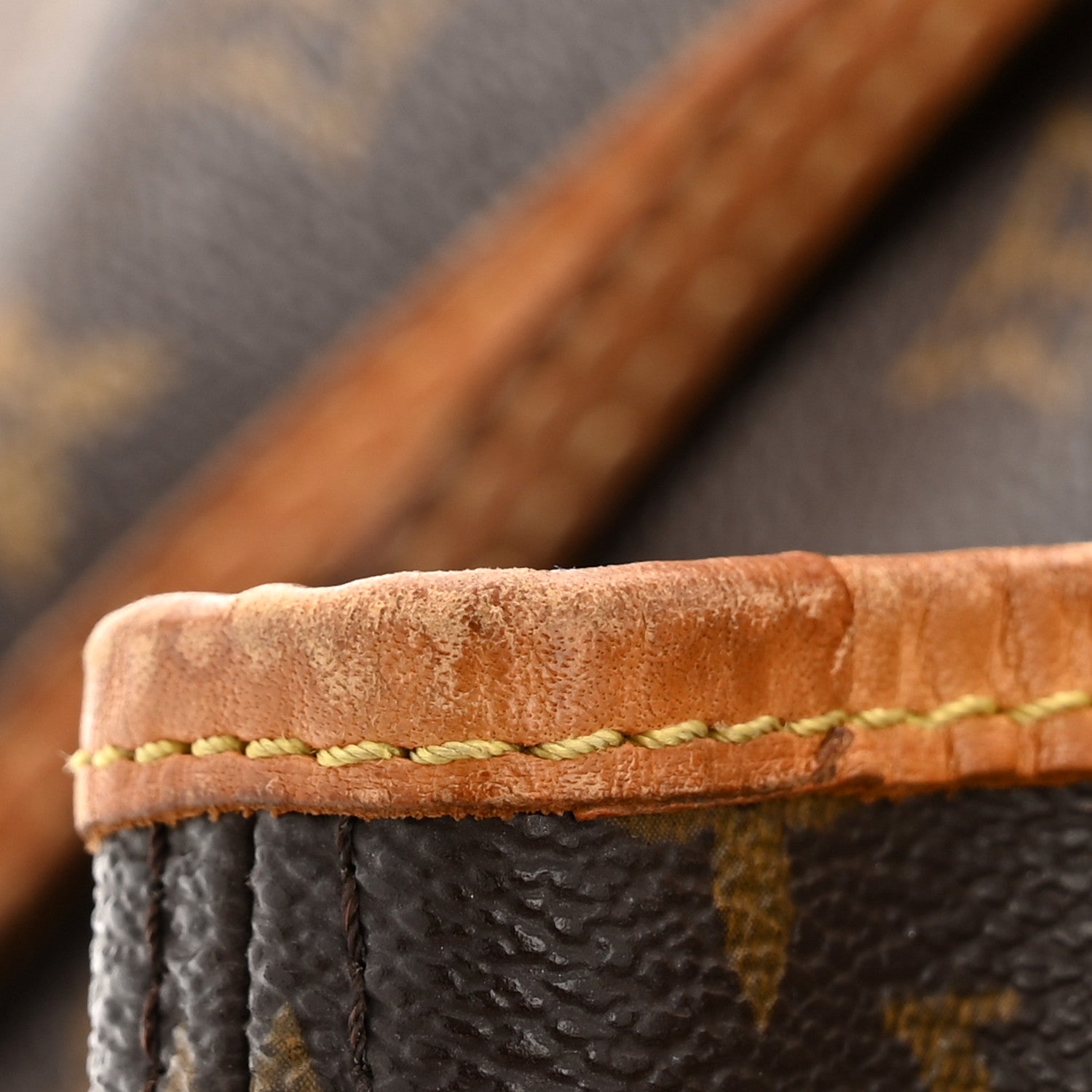 Louis Vuitton Monogram Neverfull MM 13 of 13