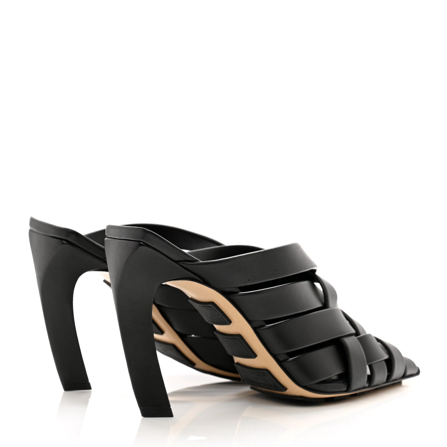 Lagoon Nappa Alfie Pumps 36 Black