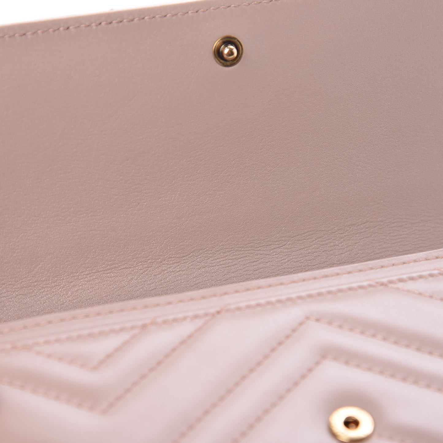 Calfskin Matelasse GG Marmont Continental Wallet Porcelain Rose