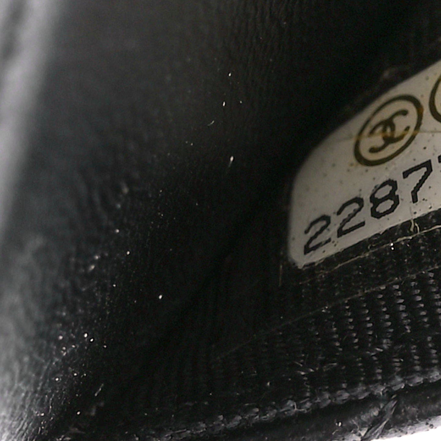 Lambskin Quilted Wallet On Chain WOC Black