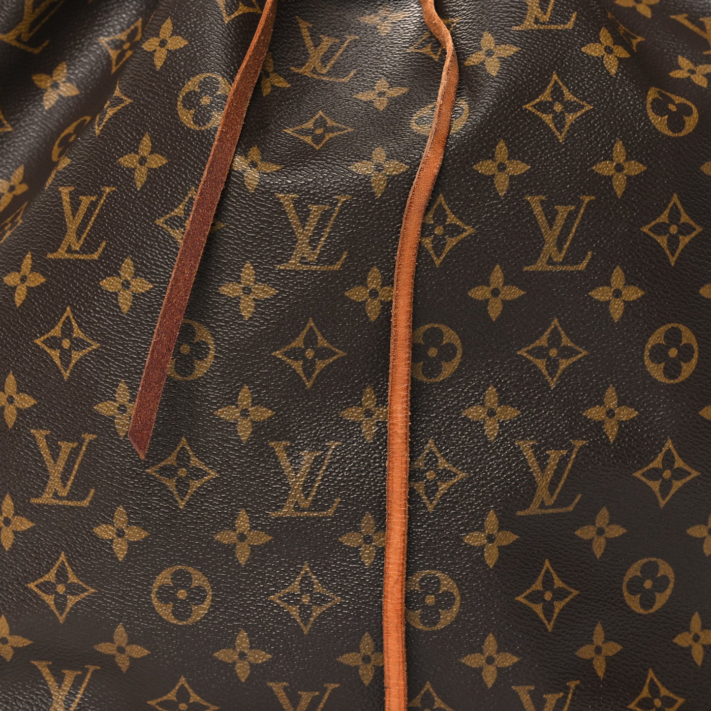 Monogram Noe
