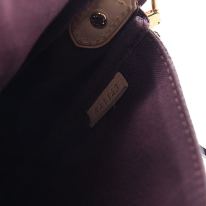 Louis Vuitton Monogram Favorite MM 8 of 11