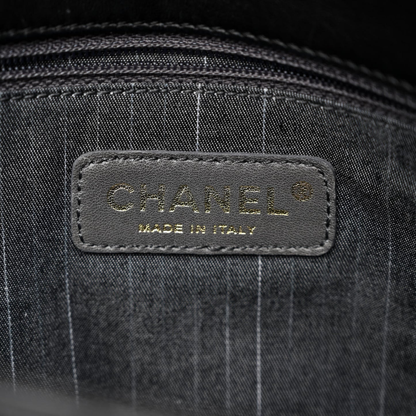 Lambskin Quilted Medium Westminster Pearl Flap Black