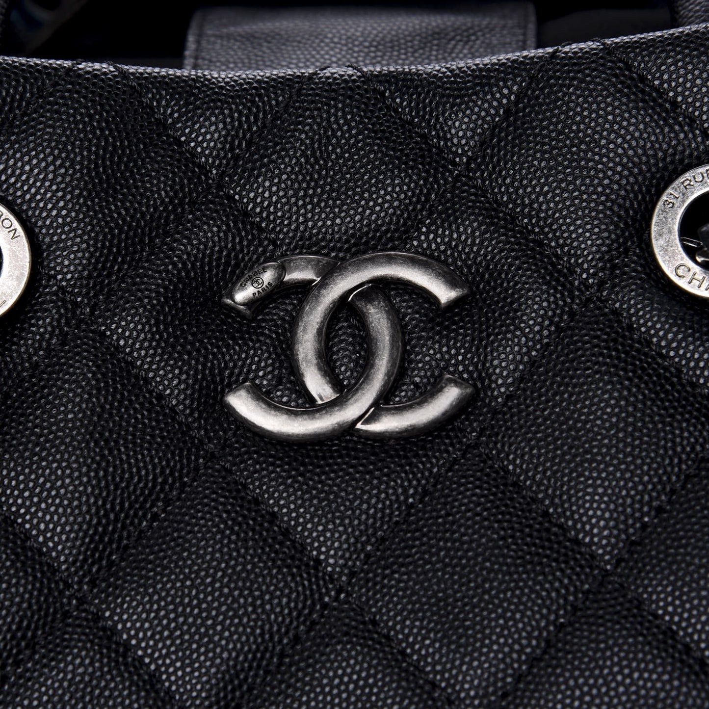 Caviar Quilted Large Coco Handle Shopping Tote Black