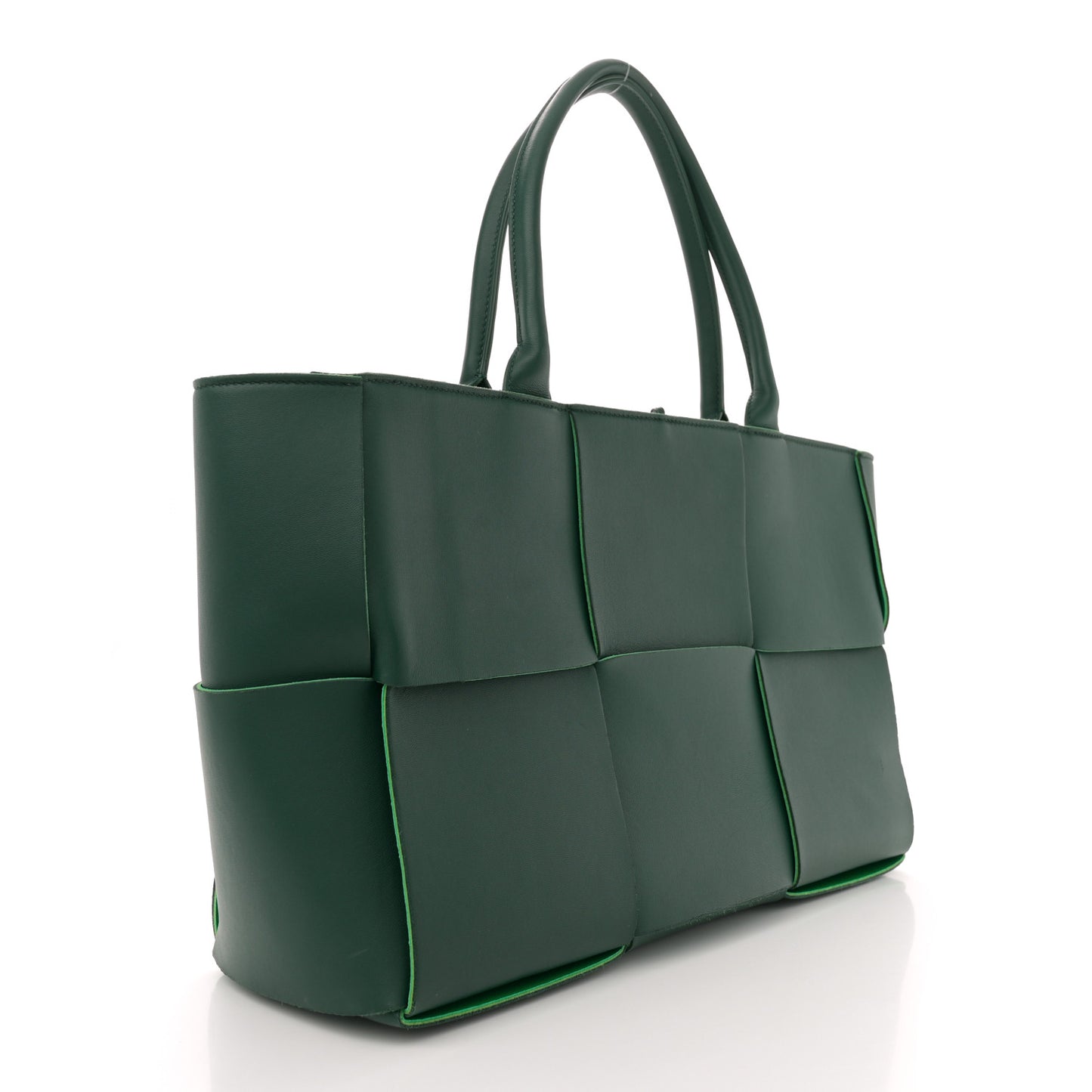 Calfskin Maxi Intrecciato Medium Arco Tote Raintree