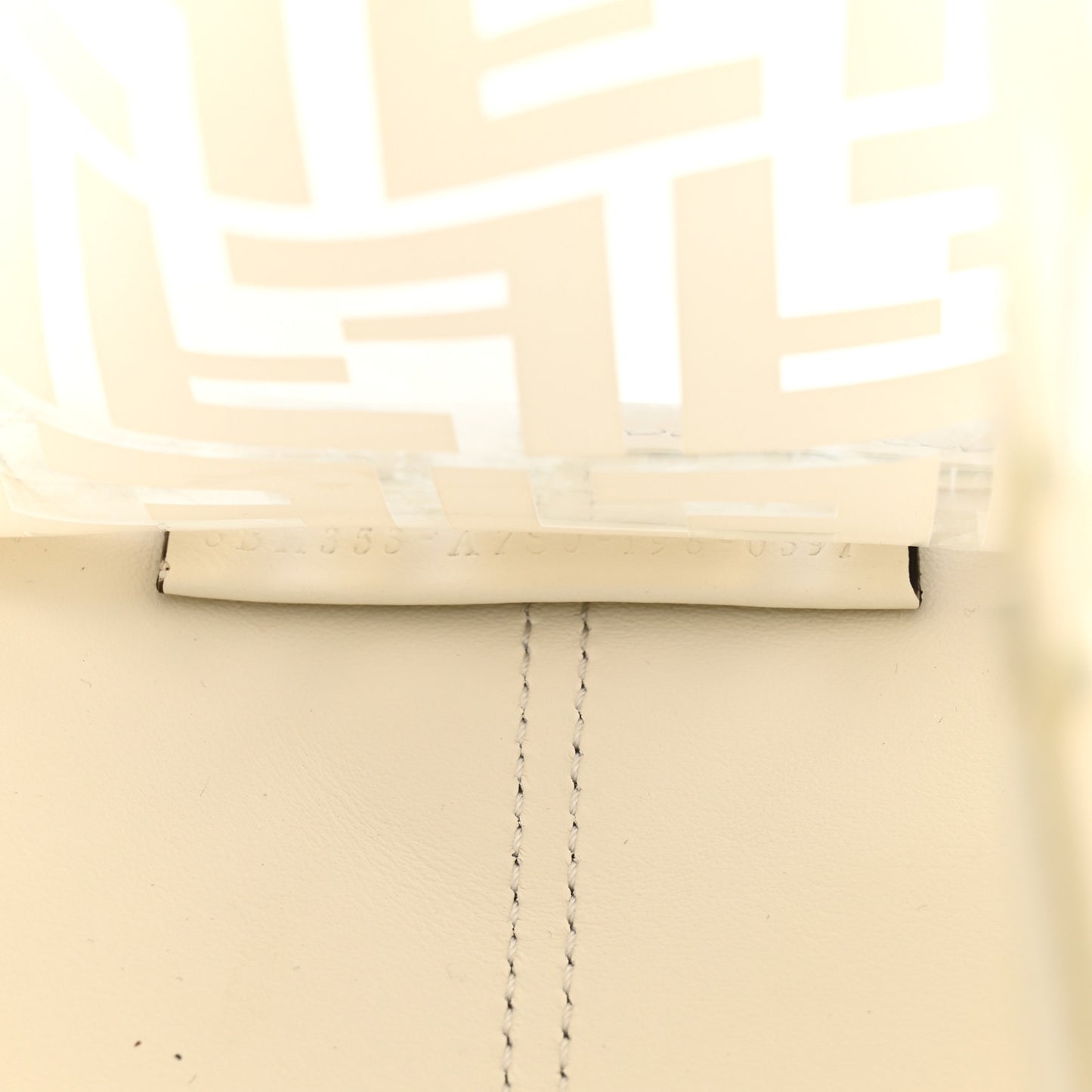 TPU FF Vitello Century Plexiglass Small Runaway Shopper Tote White