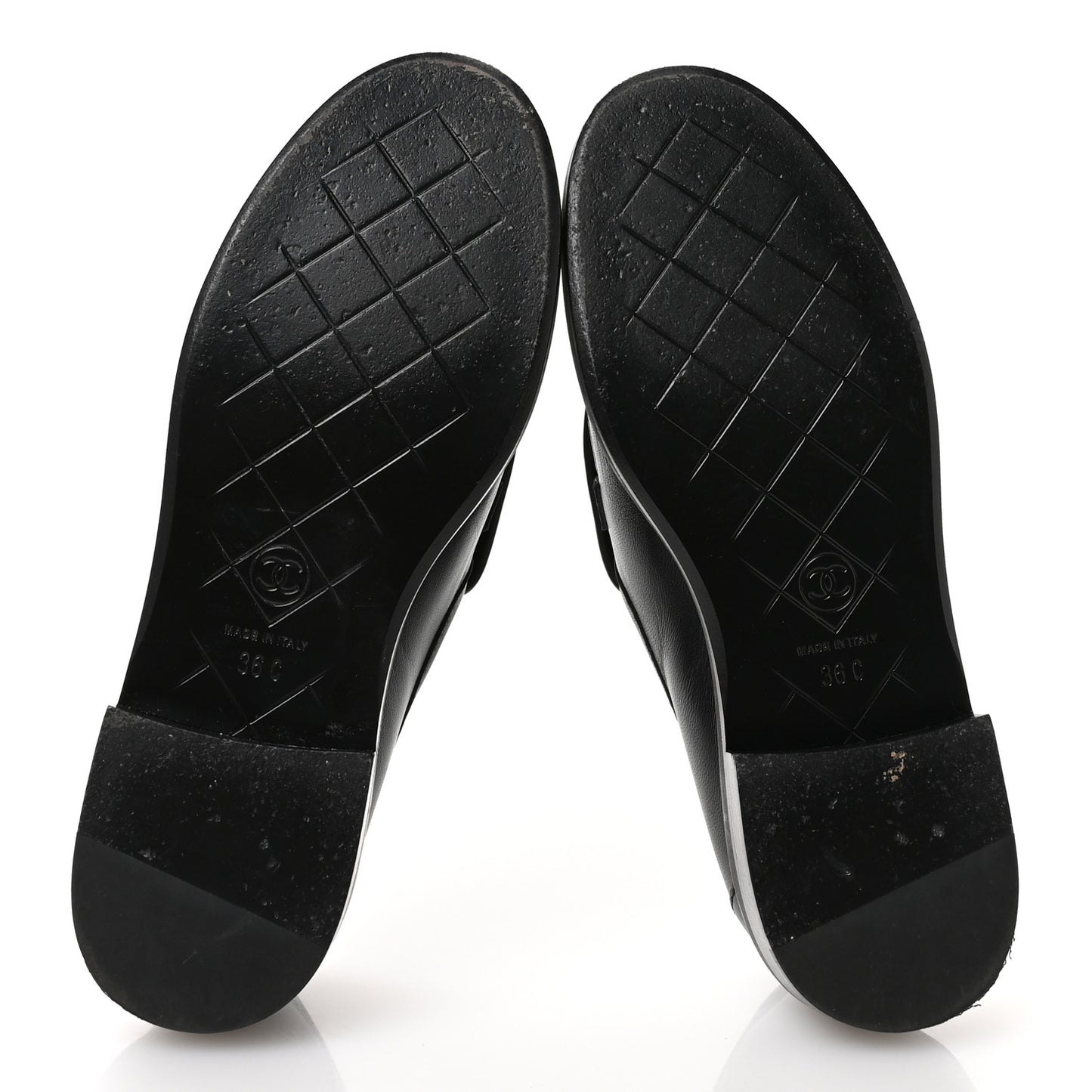 Lambskin Quilted CC Turnlock Loafers 36 Black