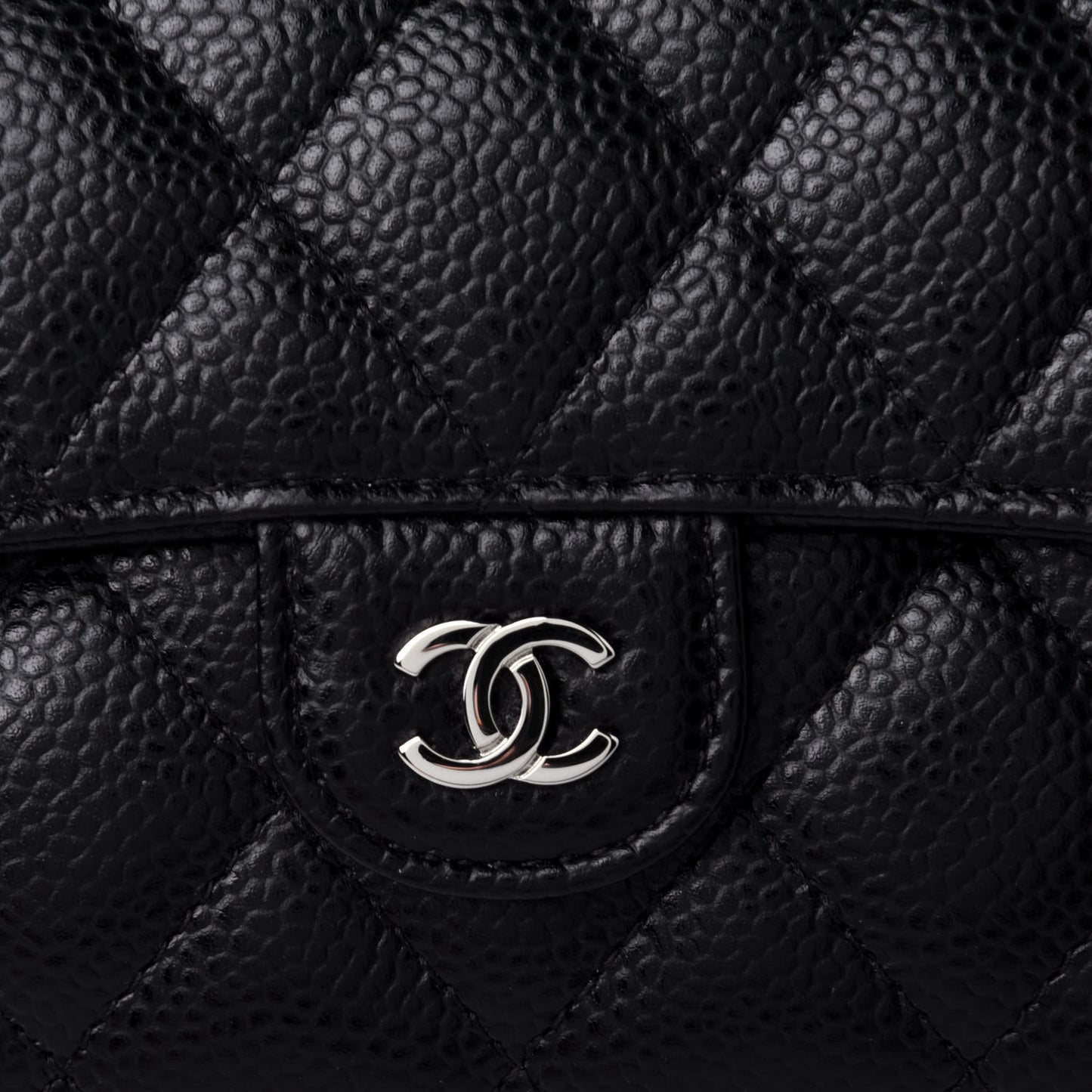 Caviar Quilted Large Gusset Flap Wallet Black