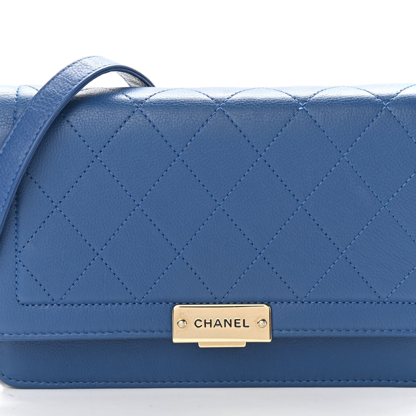 Grained Calfskin Quilted Label Click Flap Wallet On Chain WOC Blue