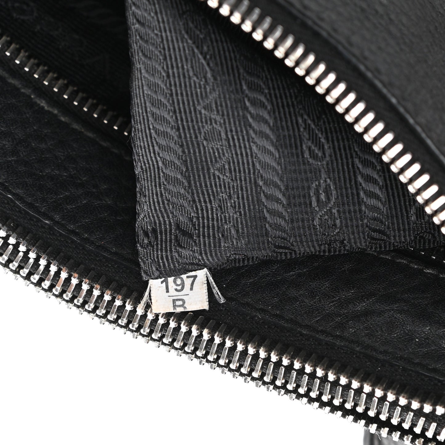 Vitello Daino Double Zip Crossbody Bag Black