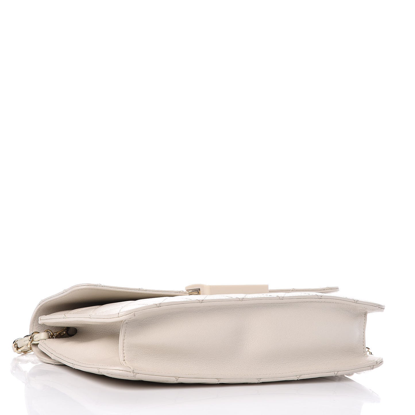 Sheepskin Quilted Small Beauty Lock Flap White