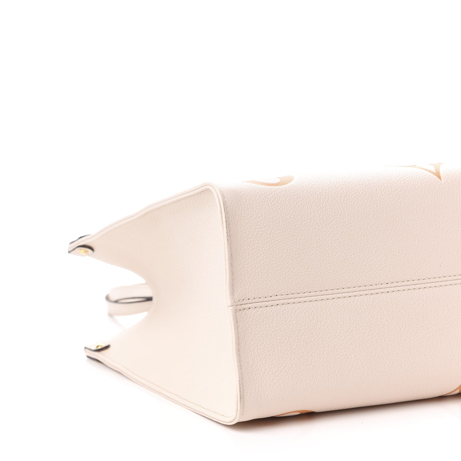 Louis Vuitton Empreinte Monogram Giant By The Pool Onthego MM Cream Saffron 9 of 11