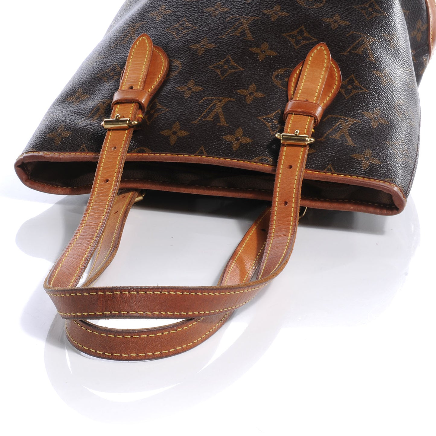 Monogram Petit Bucket 23