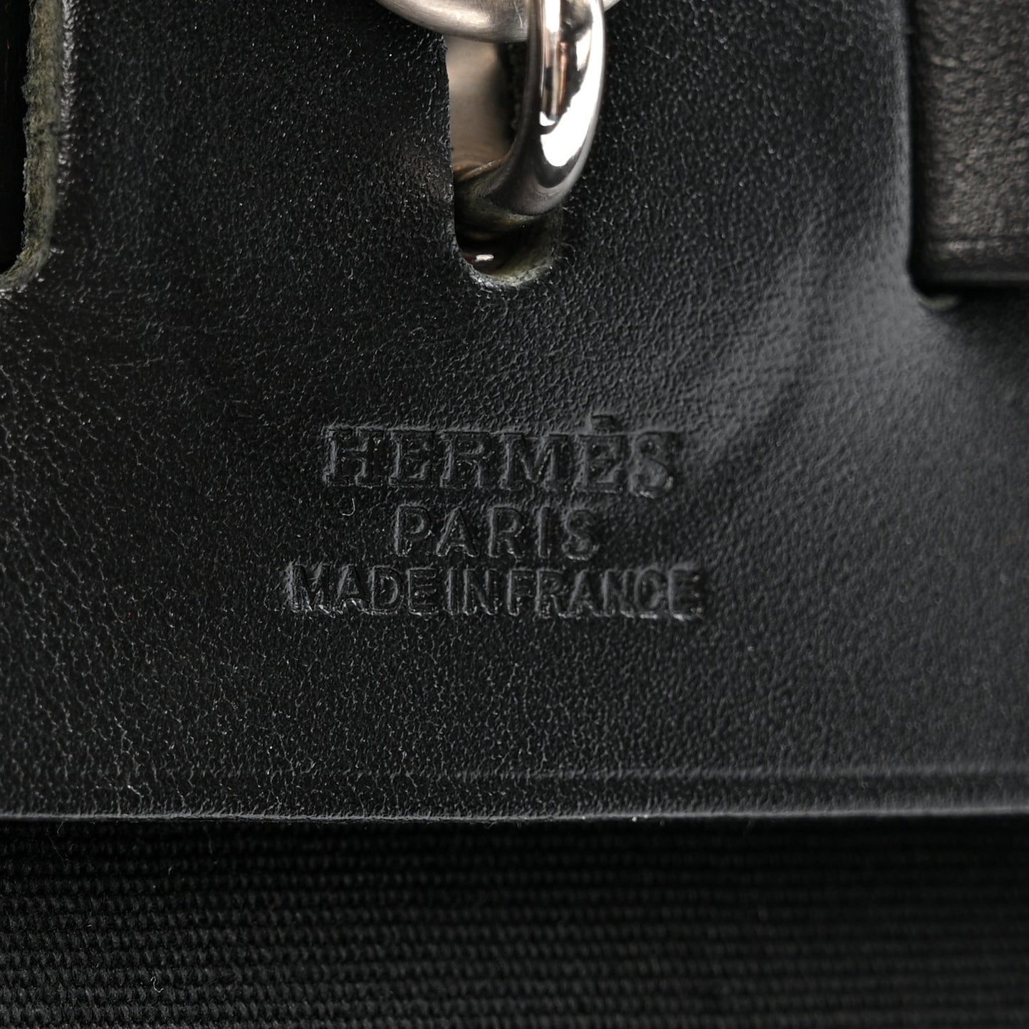 oile Vache Calfskin Herbag 39 MM Black