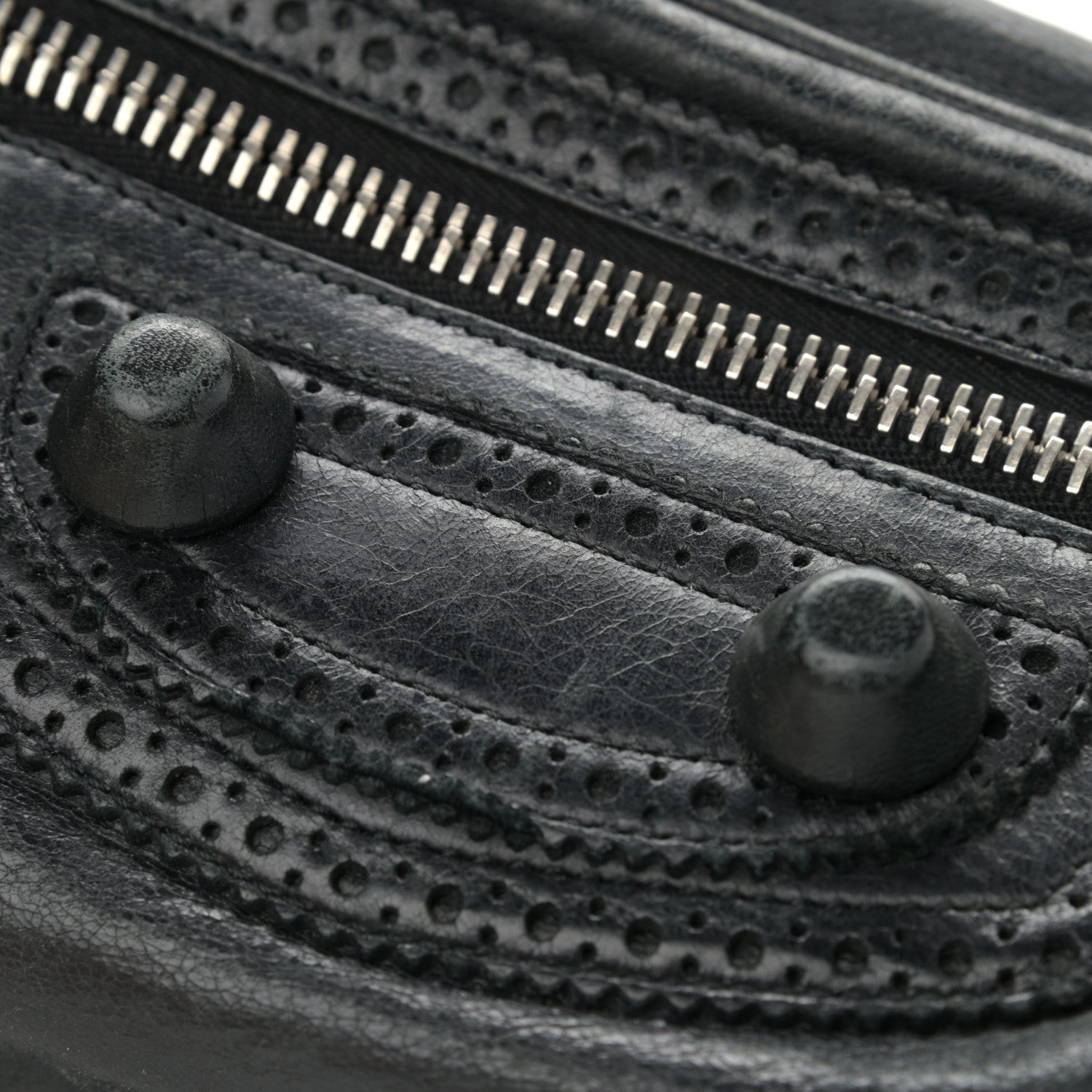 Balenciaga Agneau Giant Brogues Hardware Club Hobo Black 12 of 15