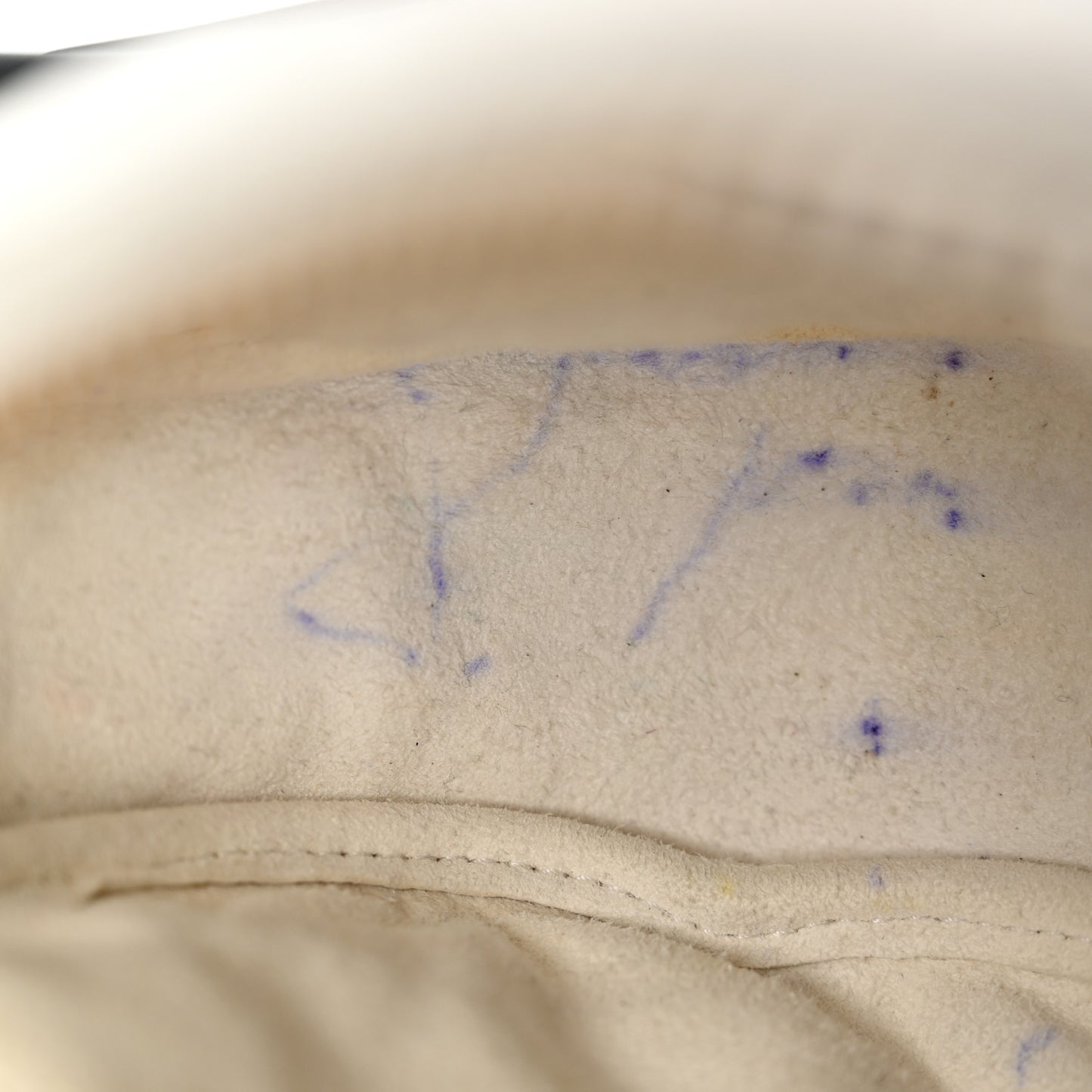 Lambskin Cannage Small Dior Vibe Hobo Bag White