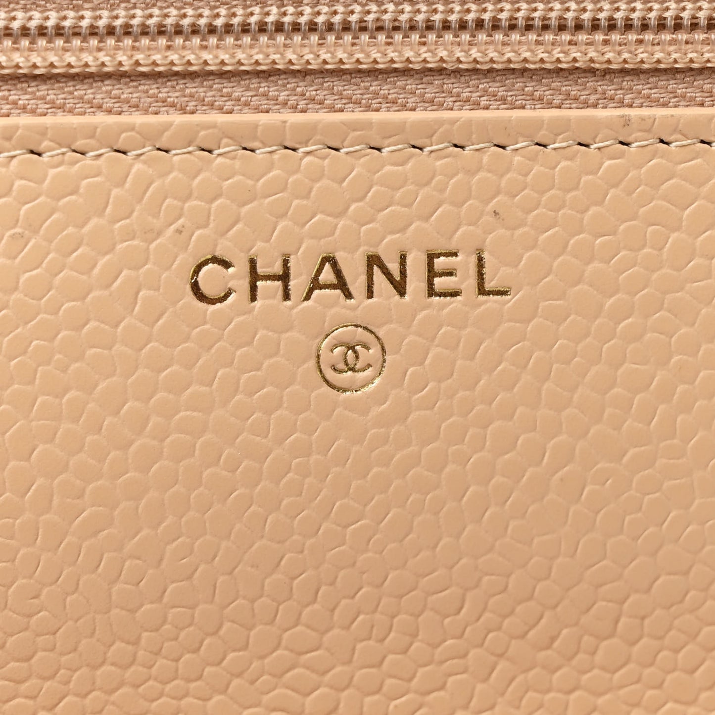 Caviar Quilted Wallet on Chain WOC Beige