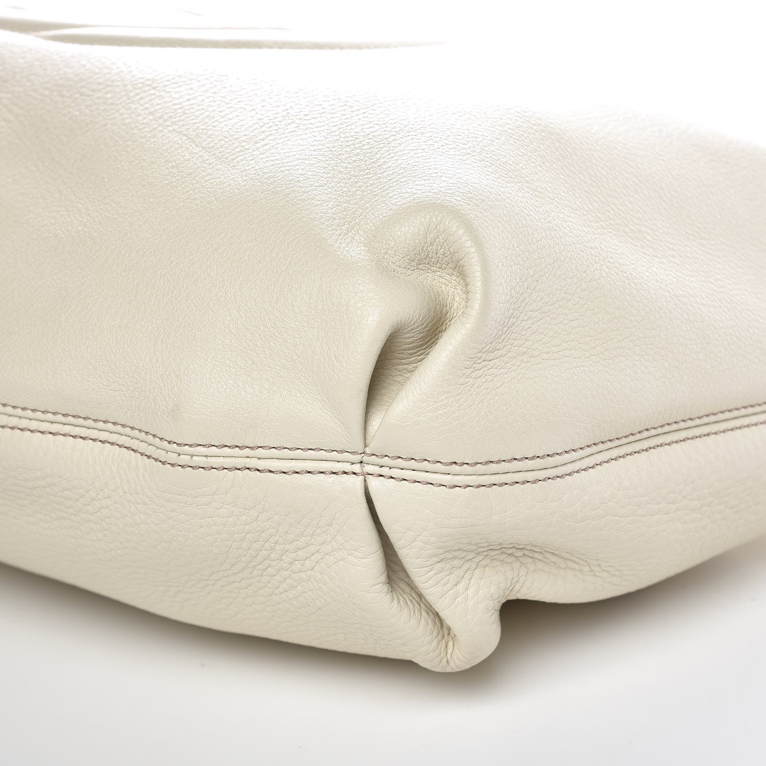 Gucci Cellarius Calfskin Soho Hobo Mystic White 9 of 12