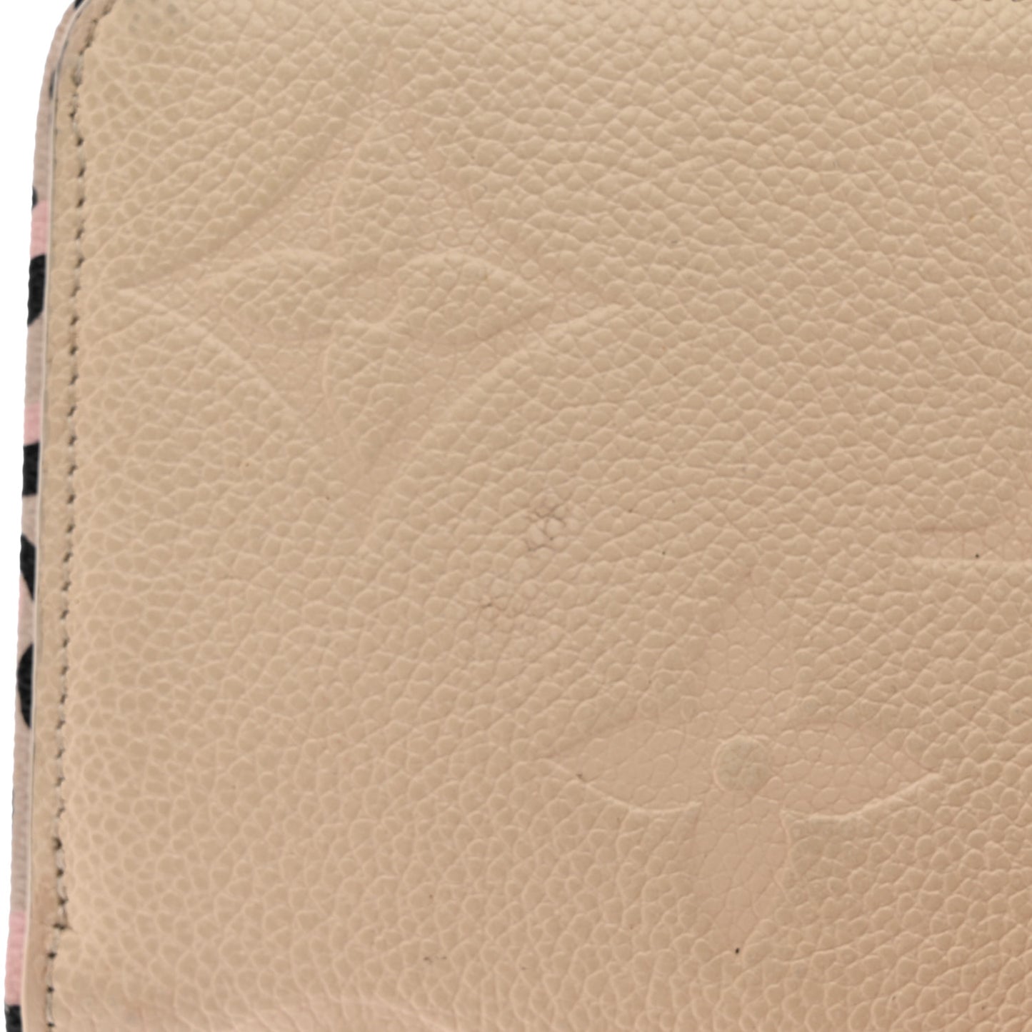 Empreinte Monogram Giant Wild At Heart Zippy Wallet Creme