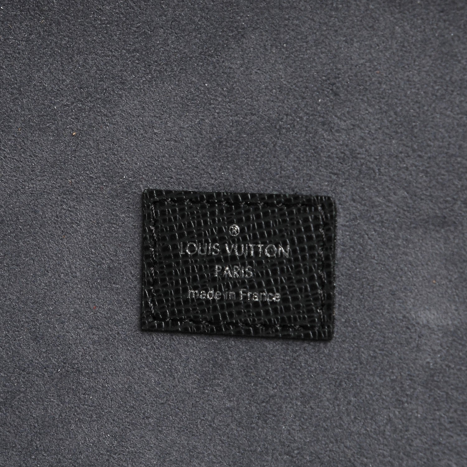 Louis Vuitton Taiga Tie Case 5 Black 6 of 8