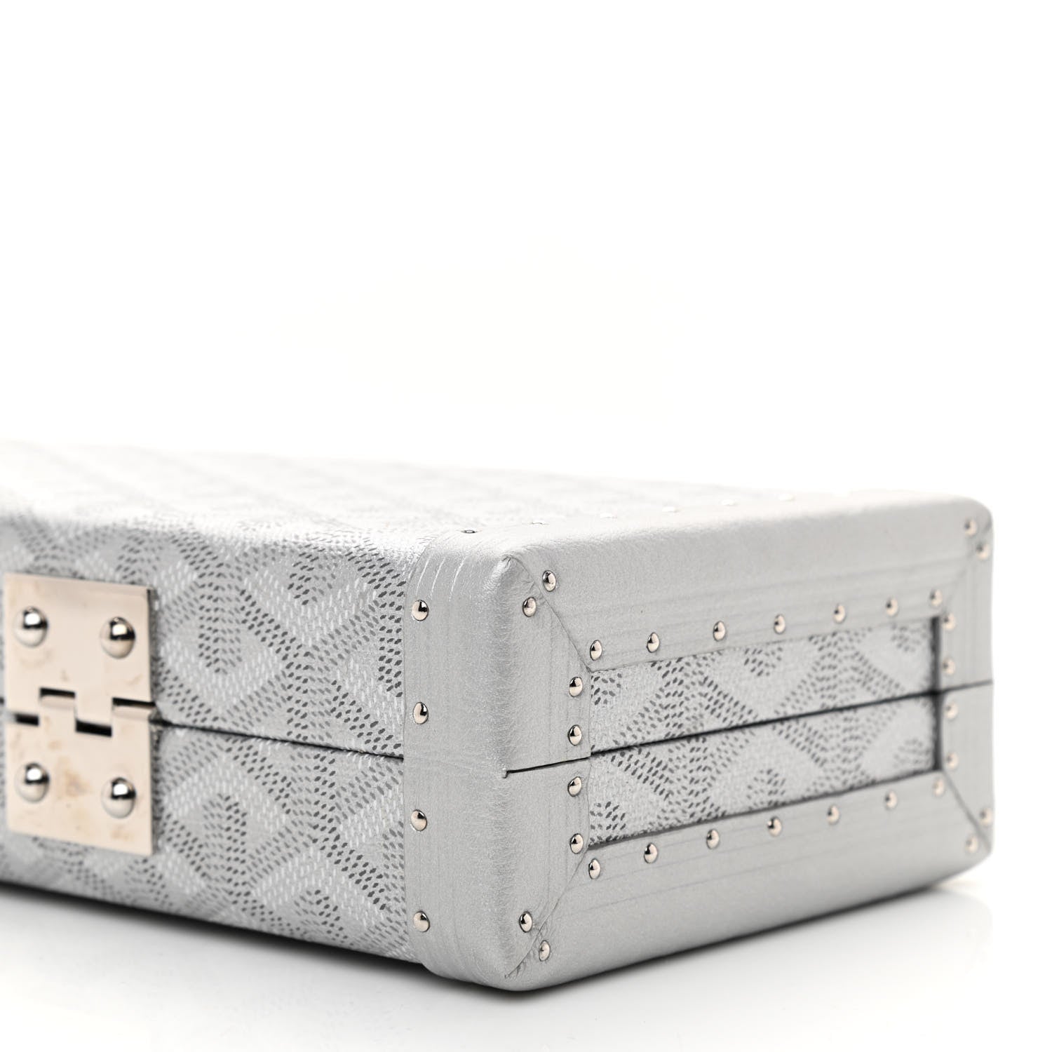 Goyard Goyardine Saint Honore Clutch Silver 8 of 8