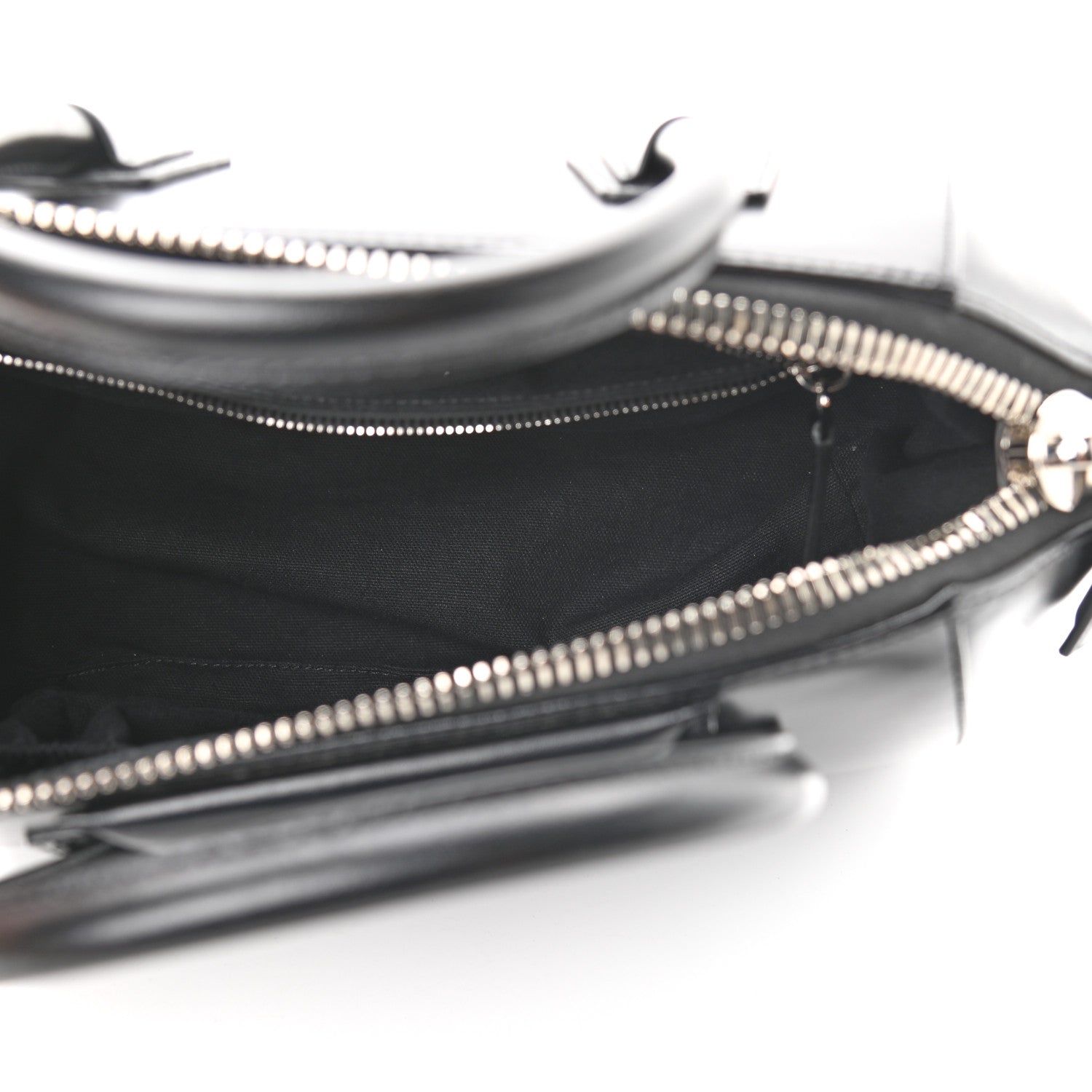 Givenchy Shiny Lord Calfskin Small Antigona Black 5 of 10